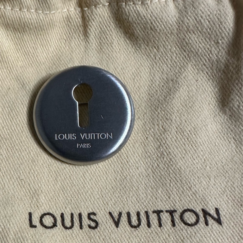 Louis Vuitton Key Hole Pin-Authentic